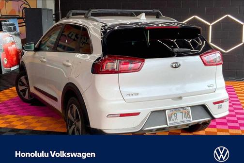 2017 Kia Niro LX