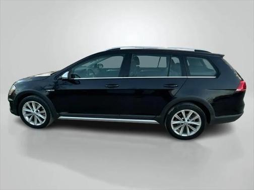 2017 Volkswagen Golf Alltrack TSI SE