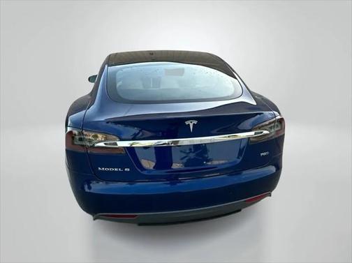 2016 Tesla Model S 70D