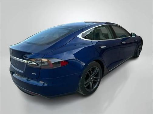 2016 Tesla Model S 70D