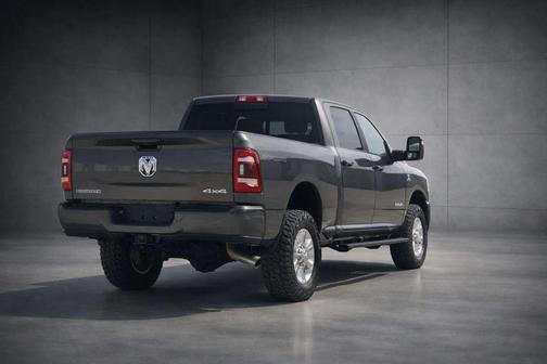 Granite Crystal Metallic Clearcoat 2023 RAM 2500 Big Horn Crew Cab 4x4 6'4' Box