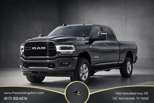 Granite Crystal Metallic Clearcoat 2023 RAM 2500 Big Horn Crew Cab 4x4 6'4' Box