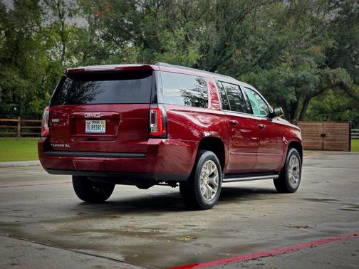 2018 GMC Yukon XL SLT