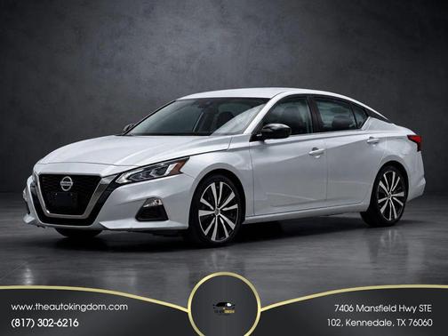 2020 Nissan Altima SR FWD