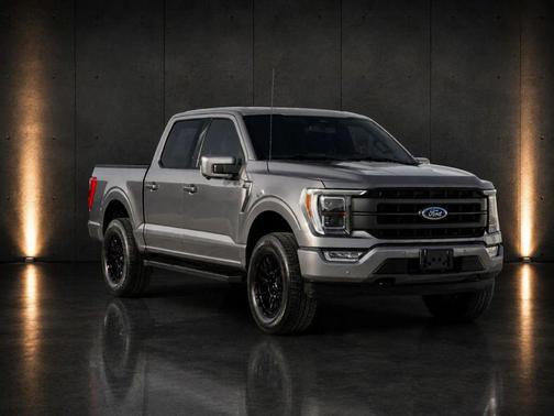 Carbonized Gray Metallic 2023 Ford F-150 Lariat