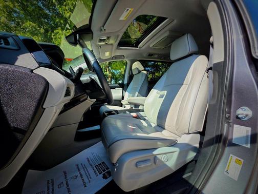 2022 Honda Odyssey Elite