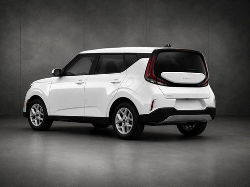 Snow White Pearl 2025 Kia Soul LX