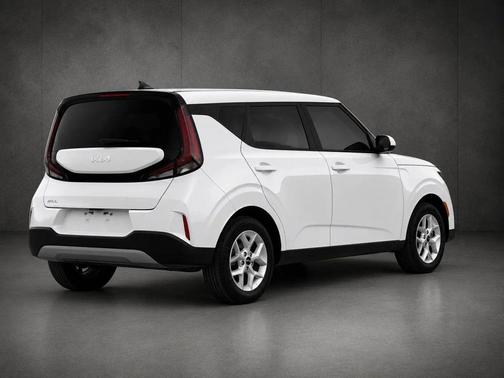 Snow White Pearl 2025 Kia Soul LX