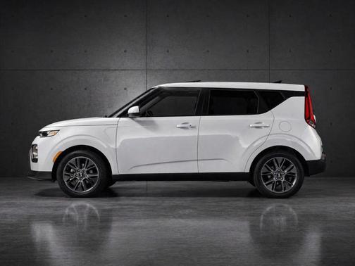 Snow White Pearl 2021 Kia Soul EX