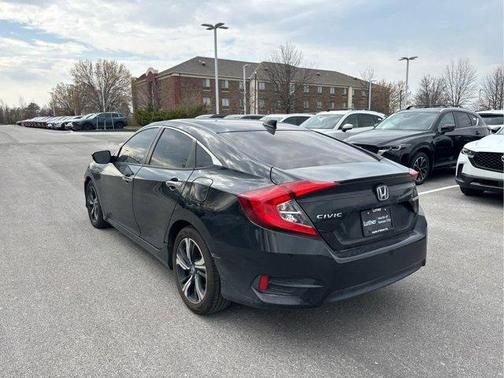 2016 Honda Civic Touring