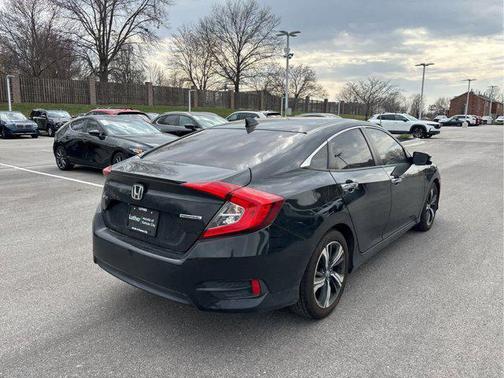 2016 Honda Civic Touring