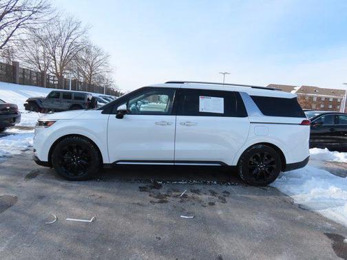 2024 Kia Carnival SX Prestige