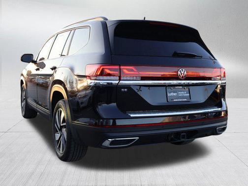 2024 Volkswagen Atlas 2.0T SE w/Technology 4MOTION