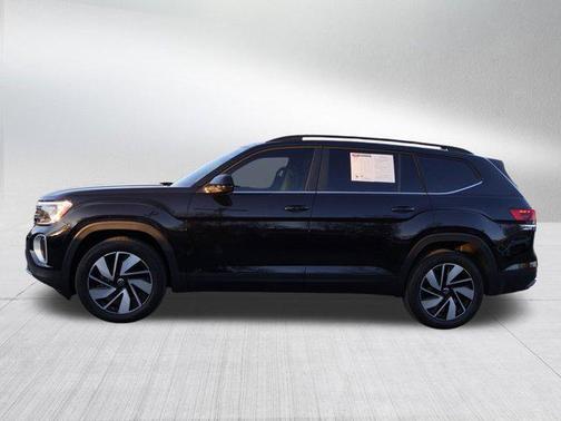2024 Volkswagen Atlas 2.0T SE w/Technology 4MOTION