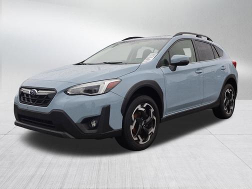 Cool-Gray Khaki 2023 Subaru Crosstrek Limited
