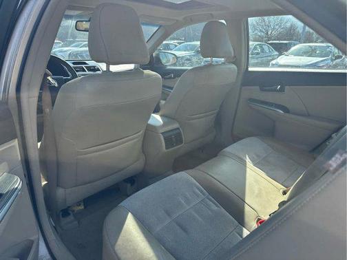 2012 Toyota Camry Hybrid XLE