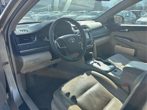 2012 Toyota Camry Hybrid XLE