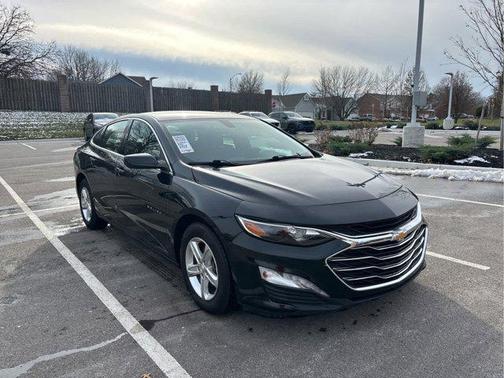 2022 Chevrolet Malibu FWD LT