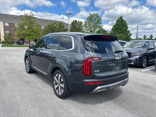 Gravity Grey 2022 Kia Telluride S