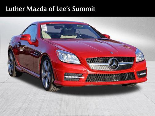 Mars Red 2016 Mercedes-Benz SLK-Class SLK350