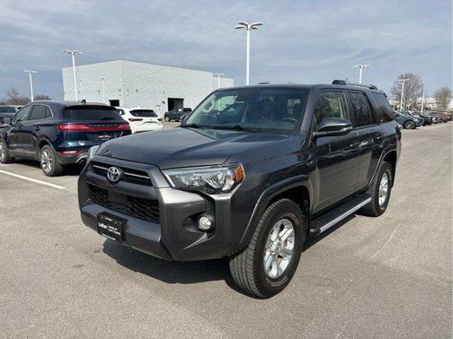 Magnetic Gray Metallic 2020 Toyota 4Runner SR5 Premium