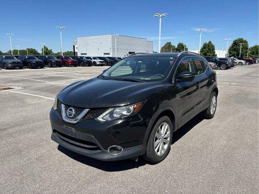 Magnetic Black 2017 Nissan Rogue Sport SV