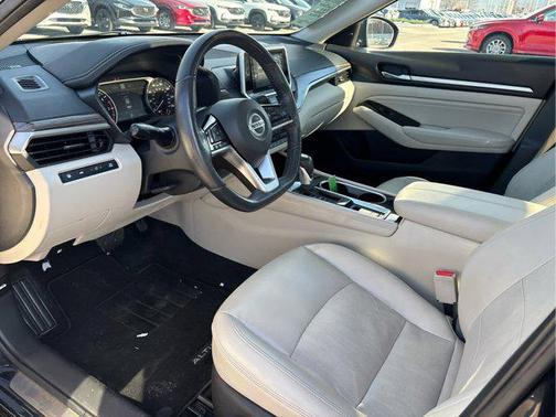 2020 Nissan Altima Platinum FWD