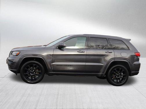 2021 Jeep Grand Cherokee Laredo