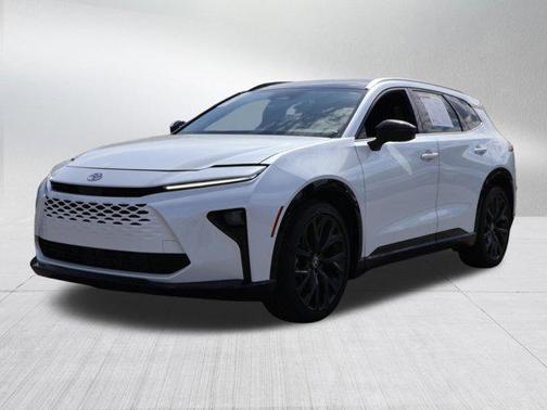 Oxygen White 2025 Toyota Crown Signia Limited