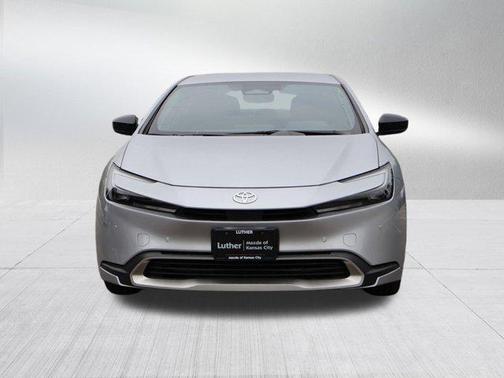 2024 Toyota Prius Prime SE