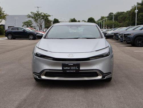 2024 Toyota Prius Prime SE