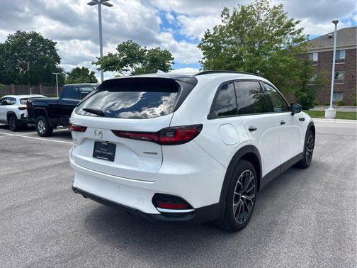 Rhodium White Premium 2025 Mazda CX-70 PHEV Premium Package