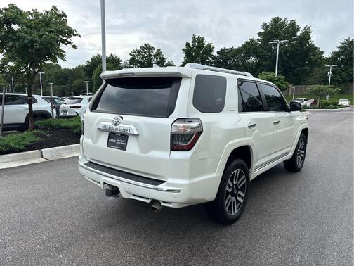 Blizzard Pearl 2018 Toyota 4Runner Limited