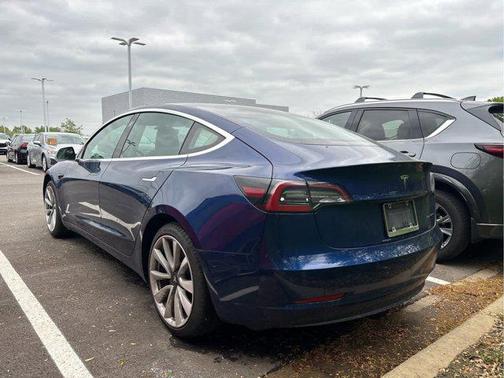 2019 Tesla Model 3 Long Range