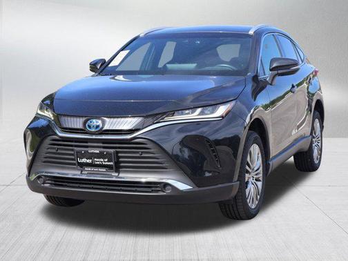 2022 Toyota Venza XLE