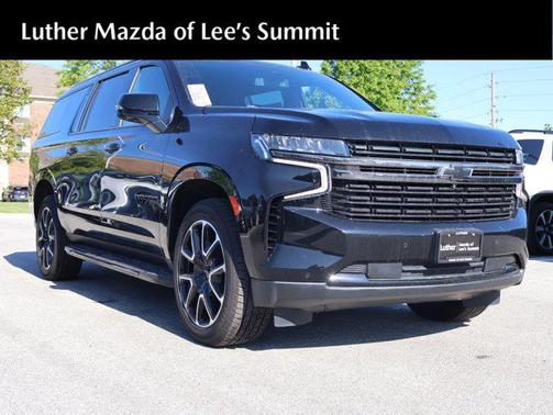 Black 2022 Chevrolet Suburban RST