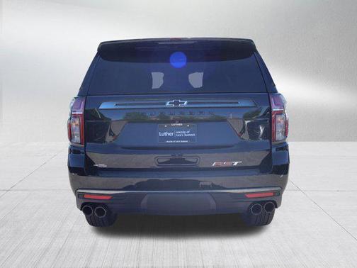 Black 2022 Chevrolet Suburban RST