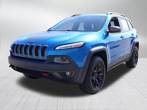 Hydro Blue Pearlcoat 2017 Jeep Cherokee Trailhawk