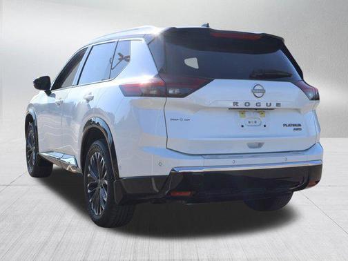 2024 Nissan Rogue Platinum