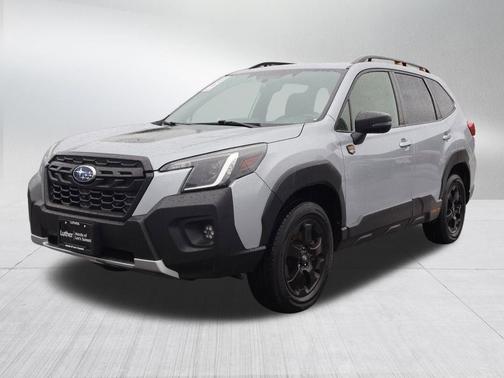 Ice Silver Metallic 2023 Subaru Forester Wilderness