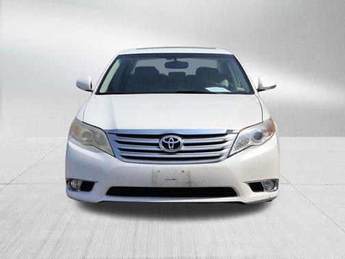2011 Toyota Avalon Limited