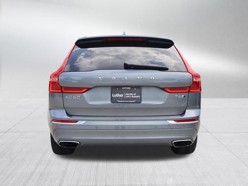 Gray 2019 Volvo XC60 T6 Inscription