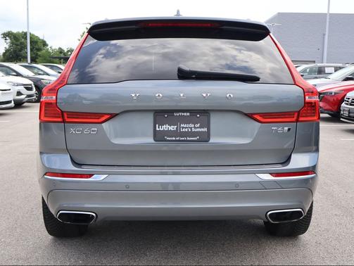 Gray 2019 Volvo XC60 T6 Inscription