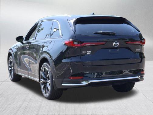 2025 Mazda CX-90 PHEV Premium Plus