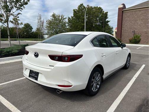 2025 Mazda Mazda3 FWD