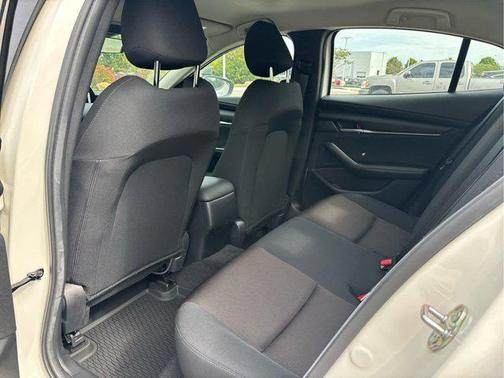 2025 Mazda Mazda3 FWD