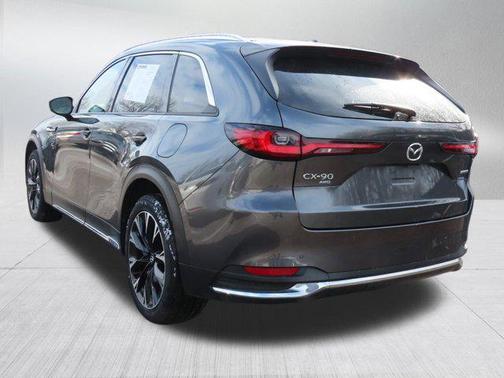 2024 Mazda CX-90 PHEV Premium Plus