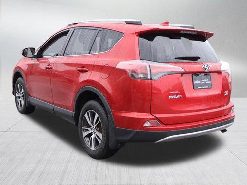 Barcelona Red Metallic 2017 Toyota RAV4 XLE