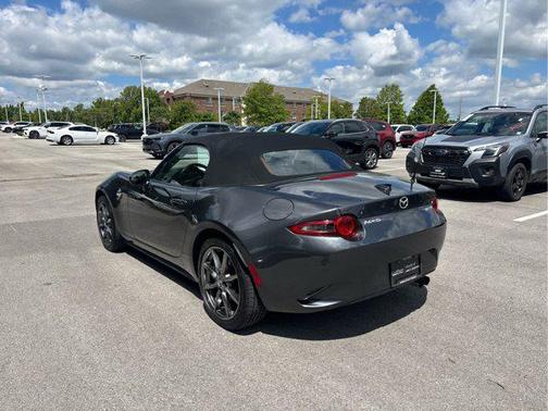 Meteor Gray Mica 2016 Mazda MX-5 Miata Grand Touring