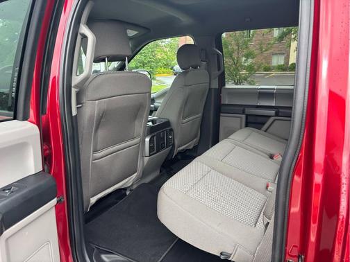 Magnetic Metallic 2019 Ford F-150 XLT